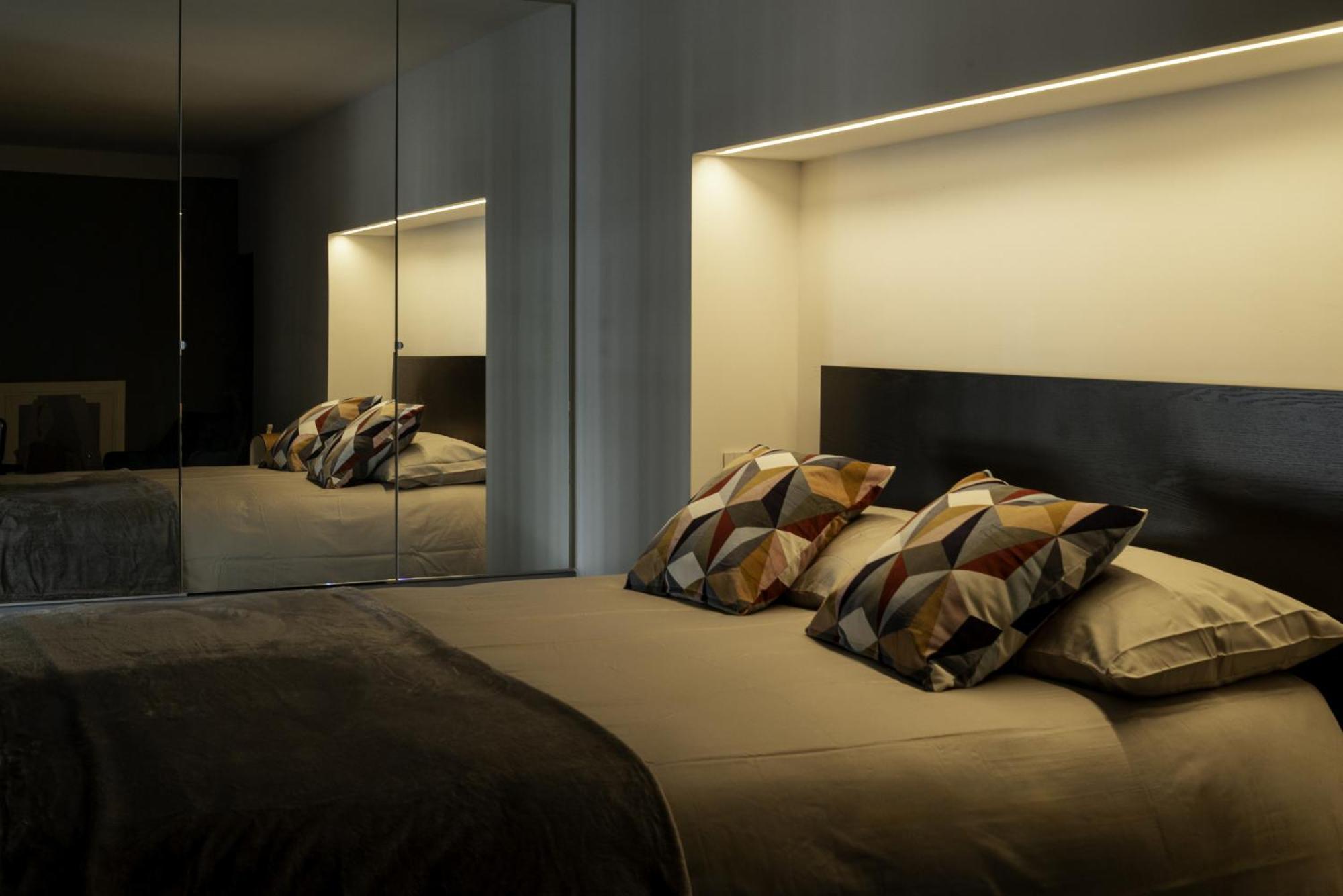 شقة Monviso Design Loft R&R ميلان المظهر الخارجي الصورة